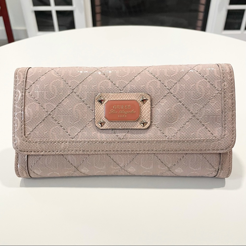 Guess Logo Multi Clutch Wallet